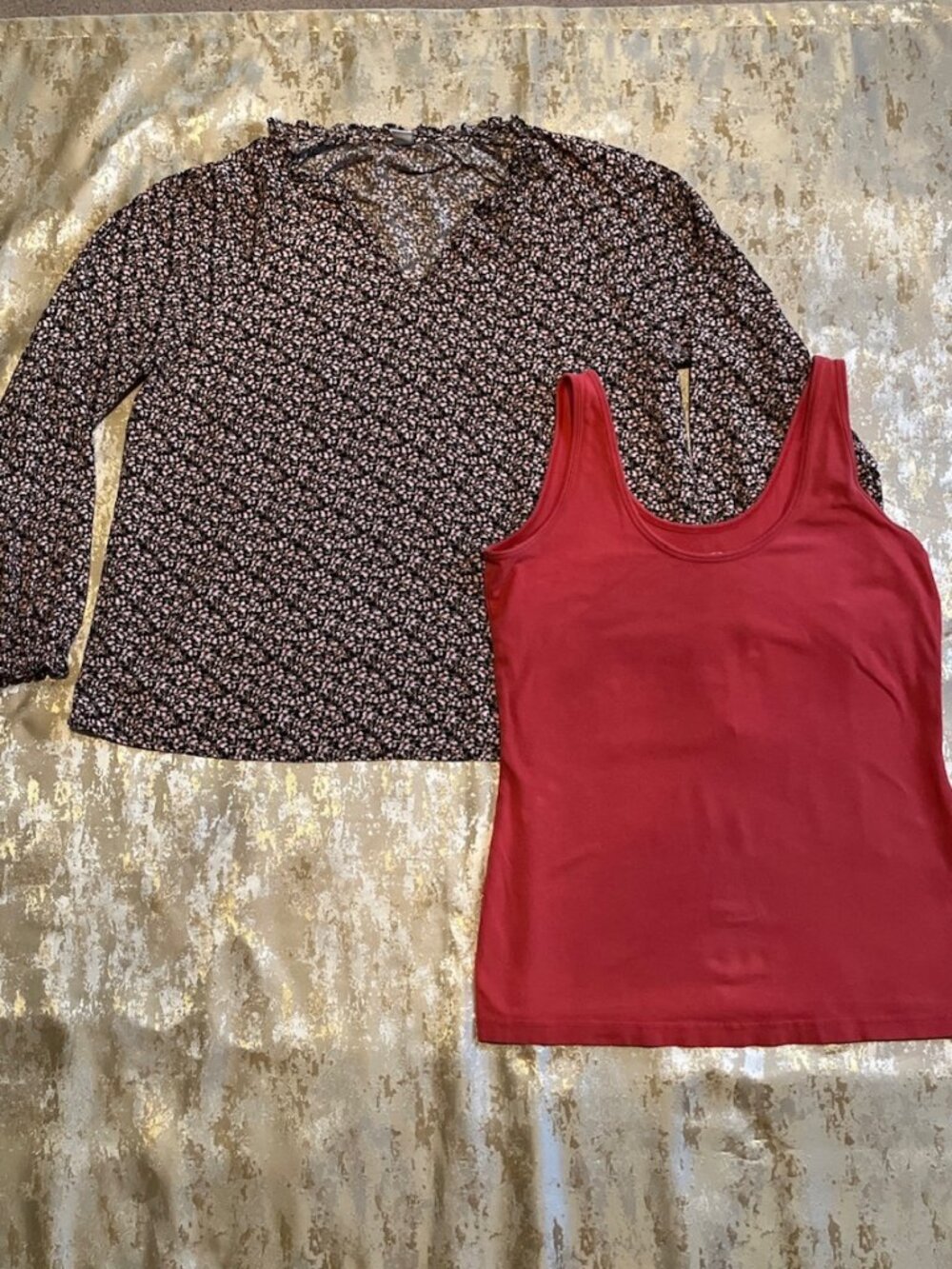 Old Navy Maurices Top Mixed Lot of 2 Women's size Medium Floral Multicolor Fall